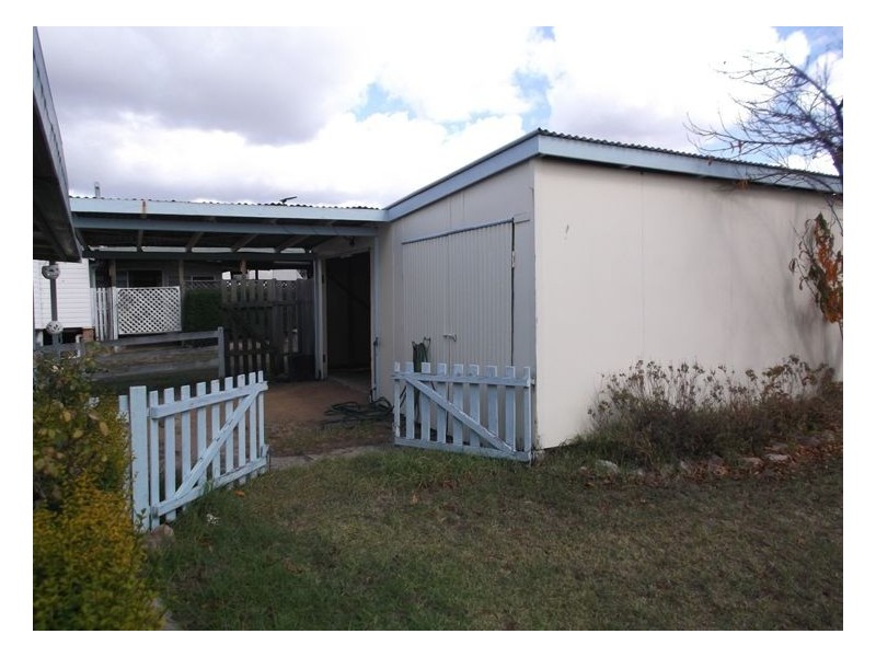 6 Denham Street, Stanthorpe QLD 4380