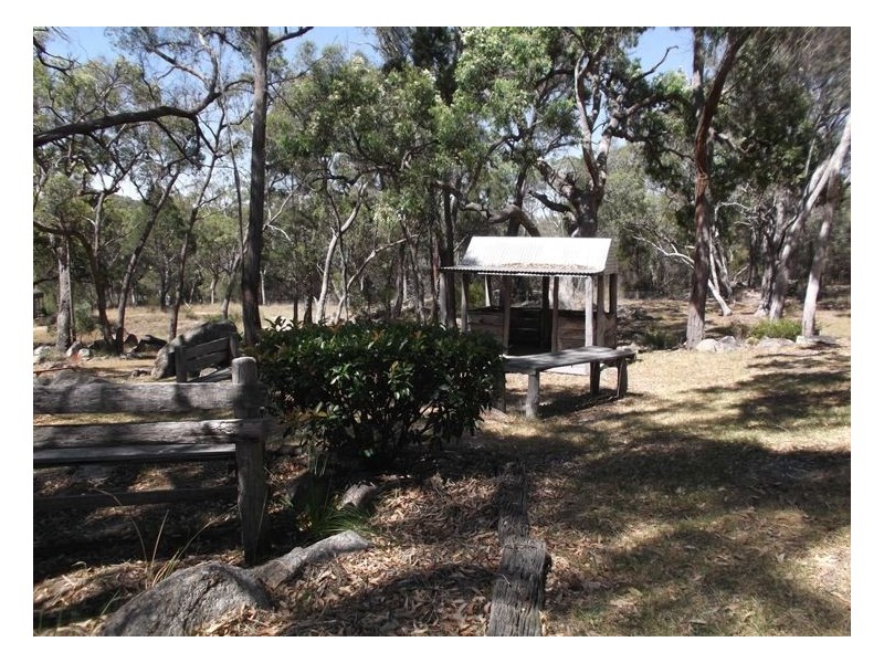 3 Pioneers Parade, Stanthorpe QLD 4380