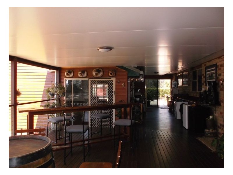 3 Pioneers Parade, Stanthorpe QLD 4380