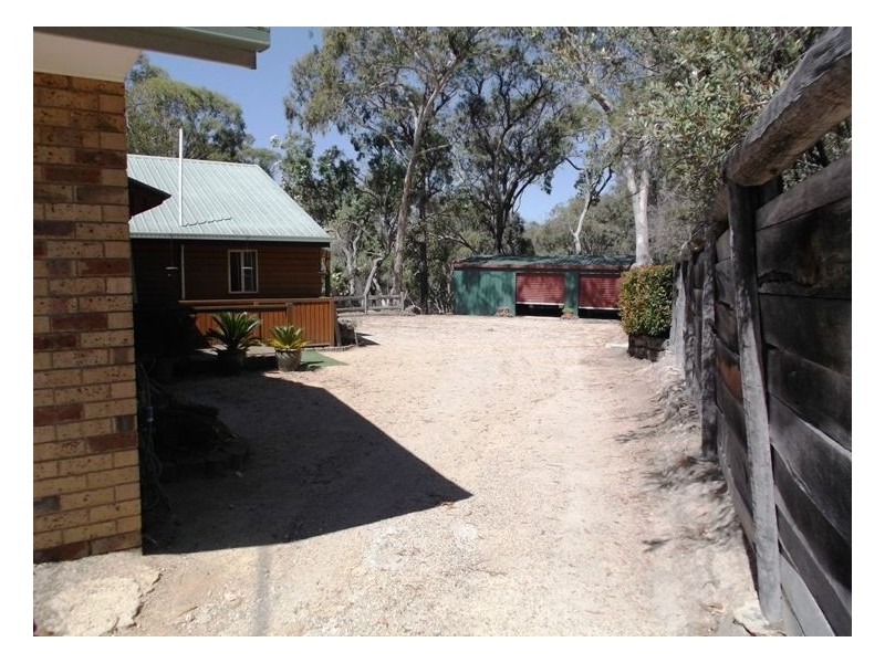 3 Pioneers Parade, Stanthorpe QLD 4380