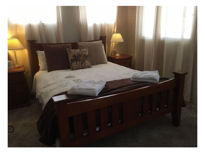 311 Stabiles Road, Glen Aplin QLD 4381