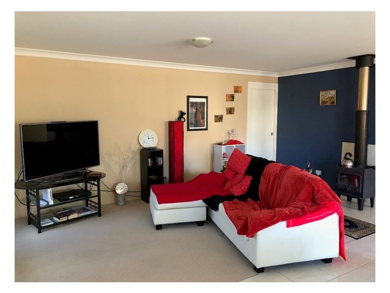 15 Calvert Road, Glen Aplin QLD 4381