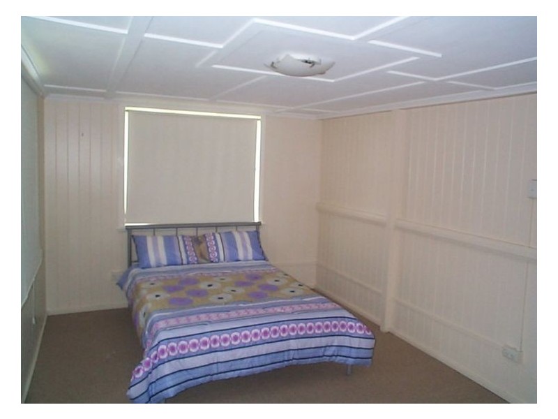 12 Harris Street, Stanthorpe QLD 4380