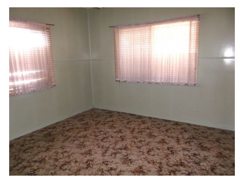 5 McGlew Street, Stanthorpe QLD 4380