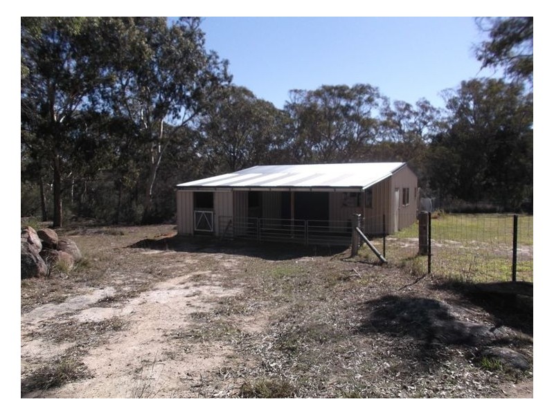 109 Old Caves Road, Applethorpe QLD 4378