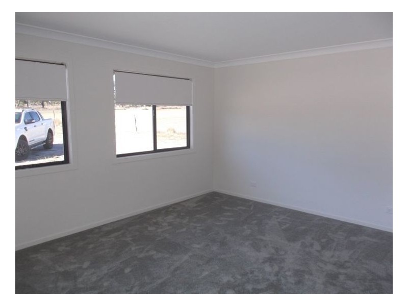 140 Granite Belt Drive, The Summit QLD 4377