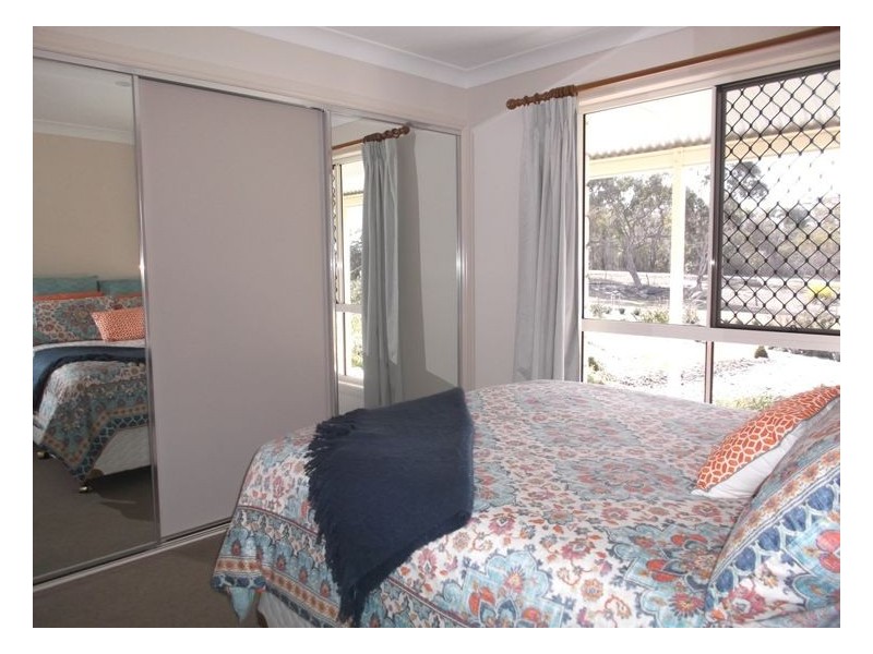 937 Cannon Creek Road, Bapaume QLD 4352