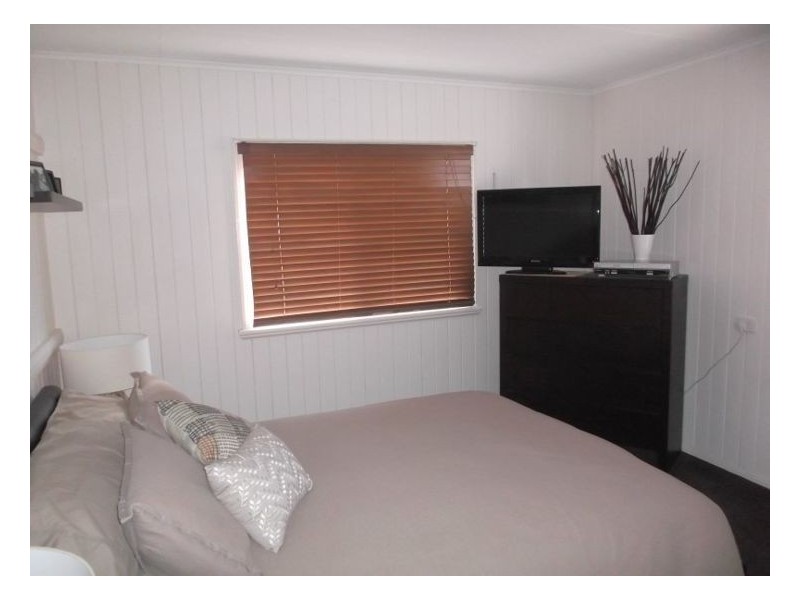 27 Brock Avenue, Stanthorpe QLD 4380