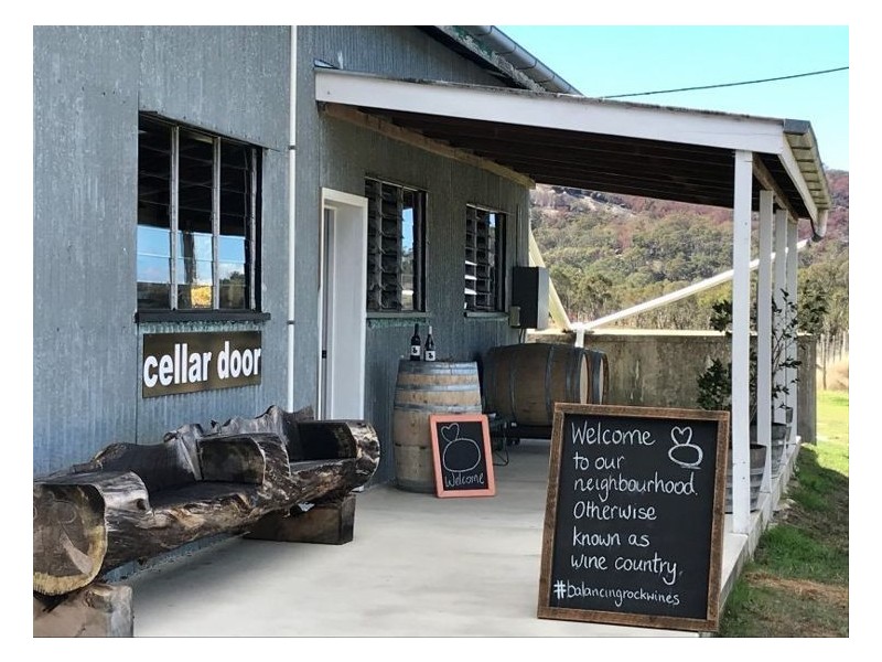 221 Old Wallangarra Road, Wyberba QLD 4382