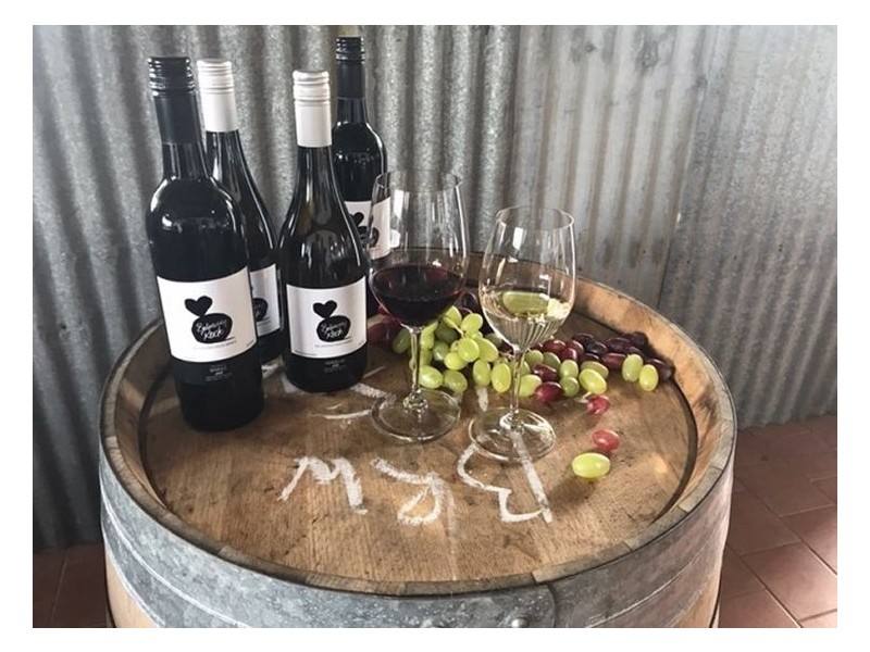 221 Old Wallangarra Road, Wyberba QLD 4382