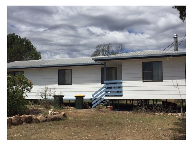 46 Calvert Road, Glen Aplin QLD 4381