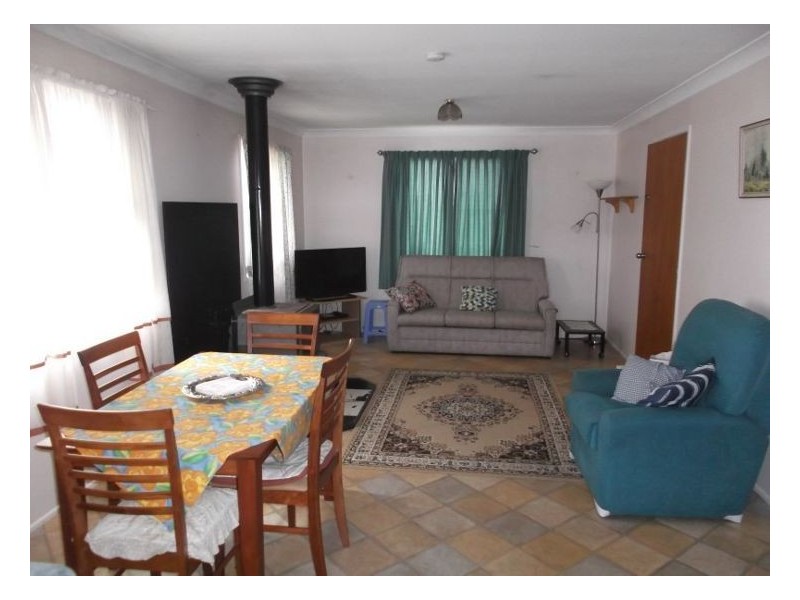 46 Calvert Road, Glen Aplin QLD 4381