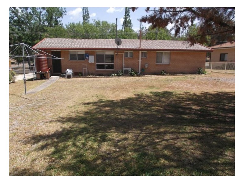 41 Brock Avenue, Stanthorpe QLD 4380