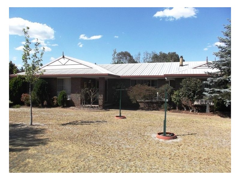 58 Sugarloaf Road, Stanthorpe QLD 4380