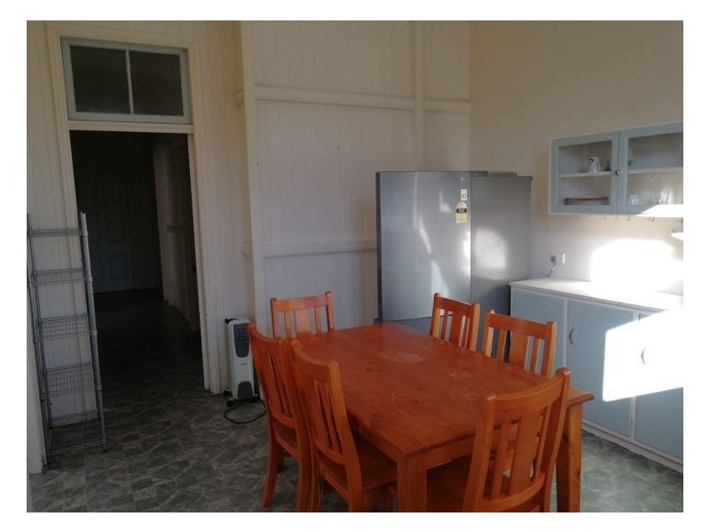 2/8 Francis Street, Stanthorpe QLD 4380