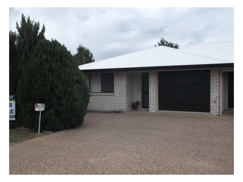 1/2b Harris Street, Stanthorpe QLD 4380