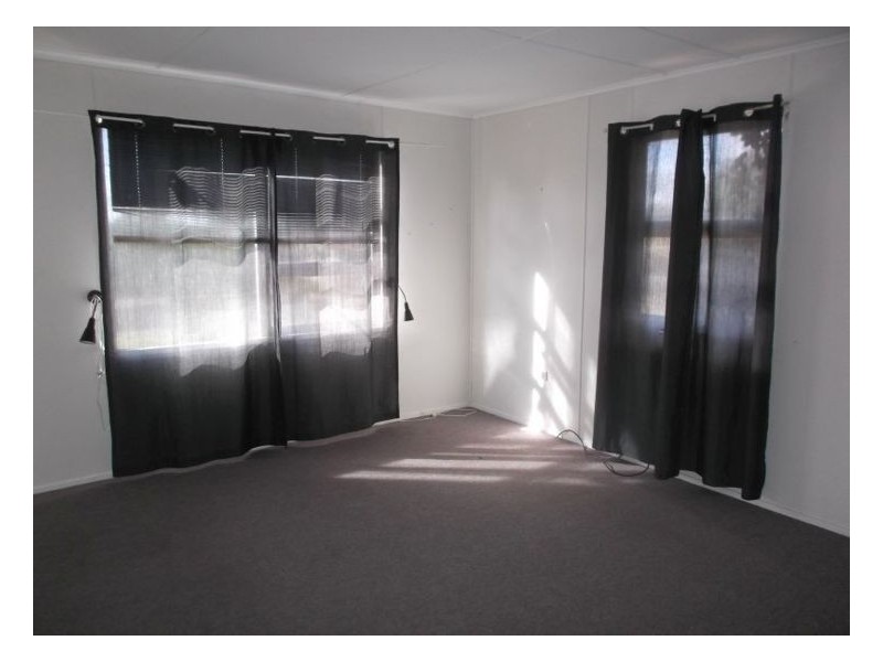 9 Sheahan Street, Stanthorpe QLD 4380