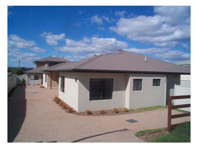 1/12 O’Mara Terace, Stanthorpe QLD 4380