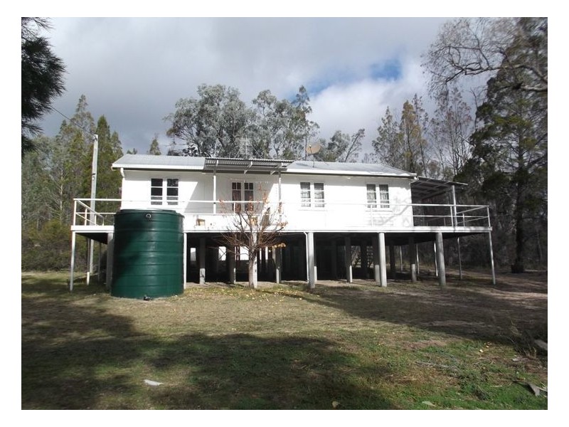 2394 Pyramids Road, Wyberba QLD 4382
