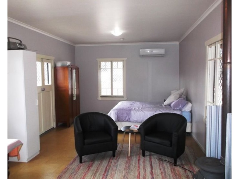 2421 Pyramids Road, Wyberba QLD 4382