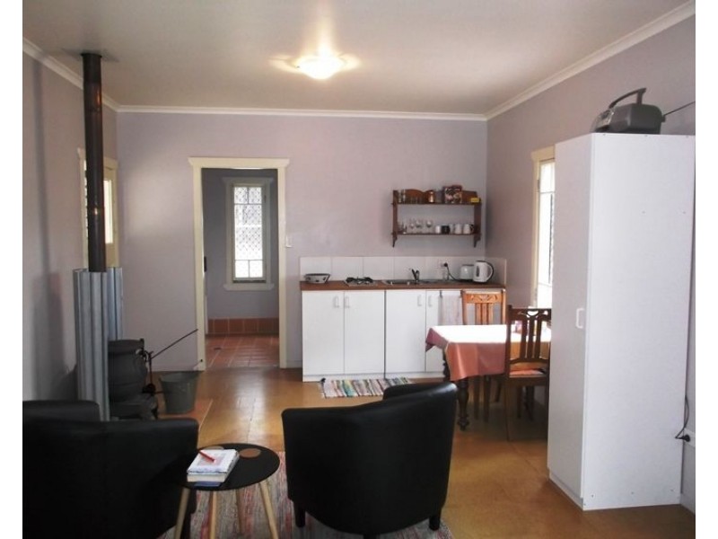 2421 Pyramids Road, Wyberba QLD 4382