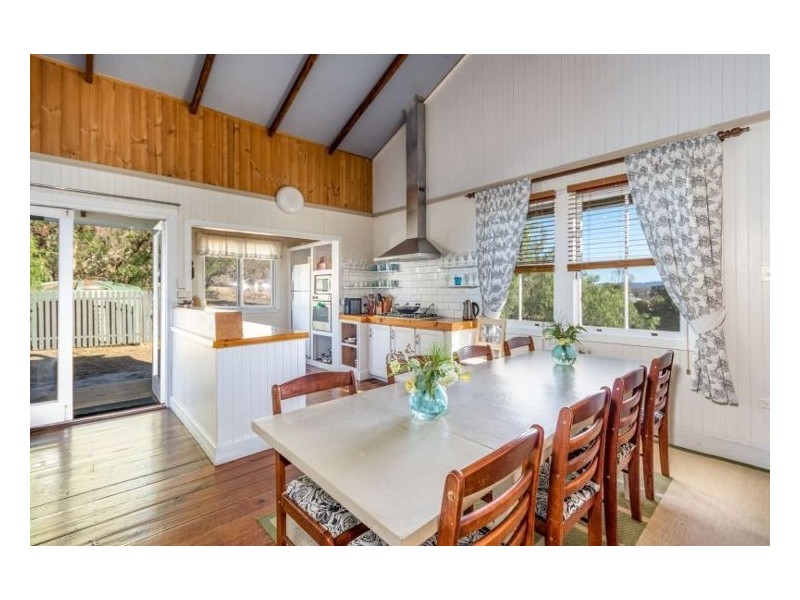 2625 EUKEY ROAD, Ballandean QLD 4382