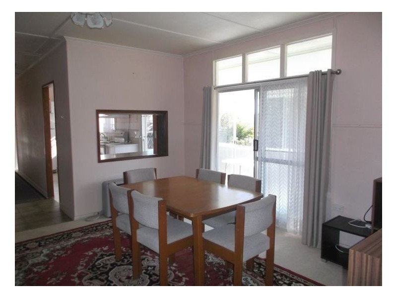 30 College Road, Stanthorpe QLD 4380