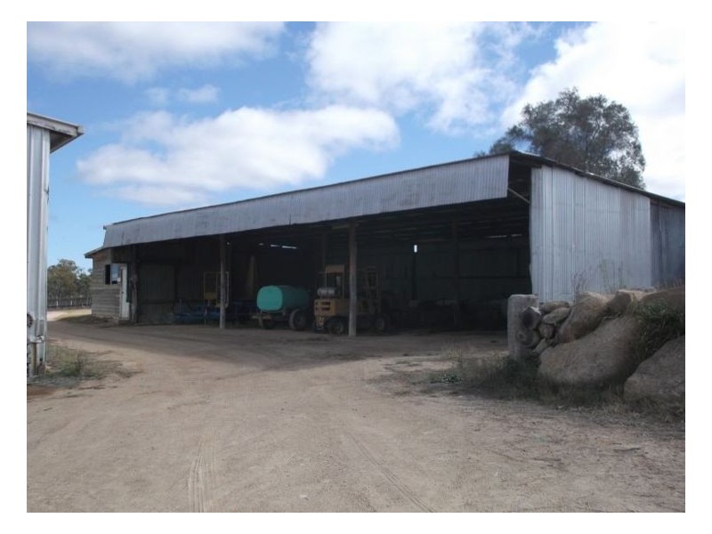 64 St Judes Road, Ballandean QLD 4382