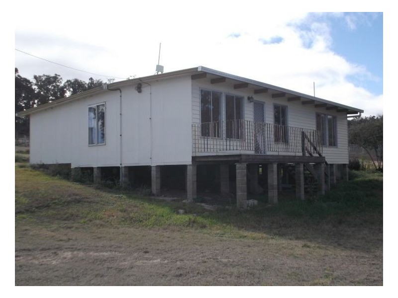 64 St Judes Road, Ballandean QLD 4382