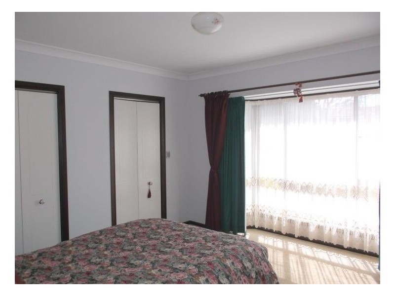 16 Pike Street, Stanthorpe QLD 4380