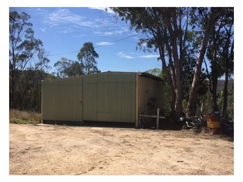 37 Watters Road, Ballandean QLD 4382