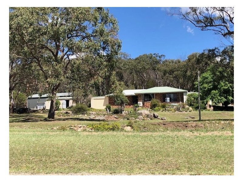 60 Mount Tully Road, Stanthorpe QLD 4380