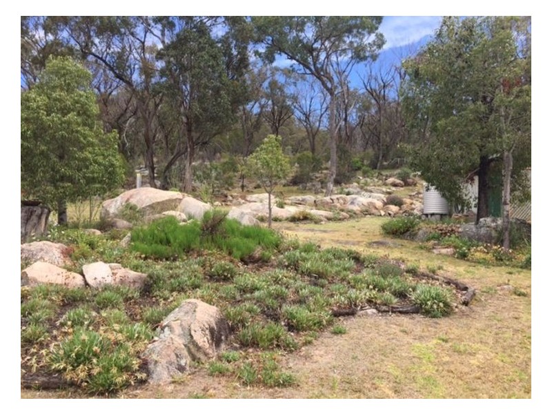 60 Mount Tully Road, Stanthorpe QLD 4380