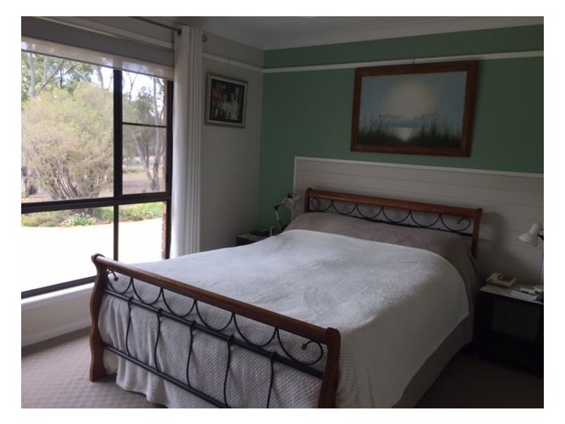 60 Mount Tully Road, Stanthorpe QLD 4380