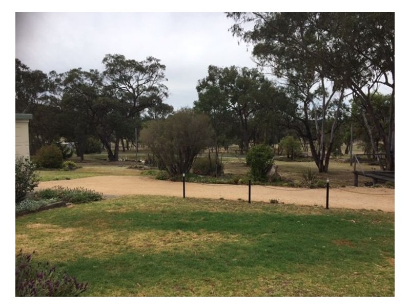 60 Mount Tully Road, Stanthorpe QLD 4380