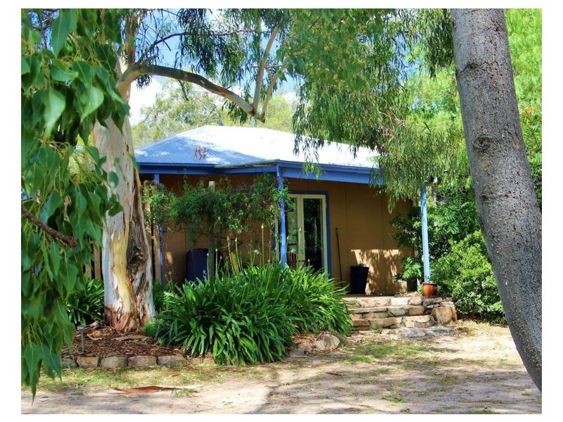 2635 EUKEY ROAD, Ballandean QLD 4382