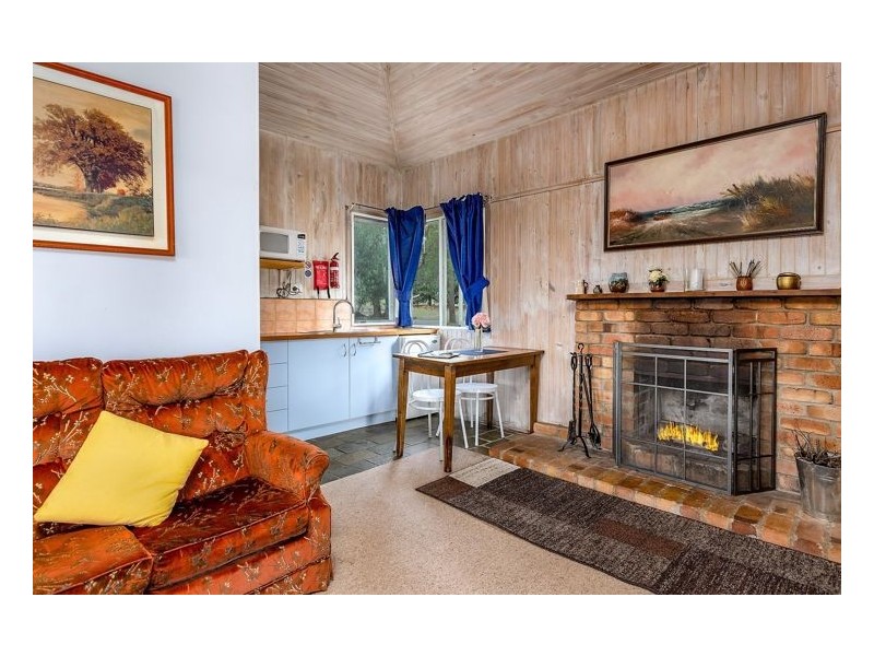 2635 EUKEY ROAD, Ballandean QLD 4382