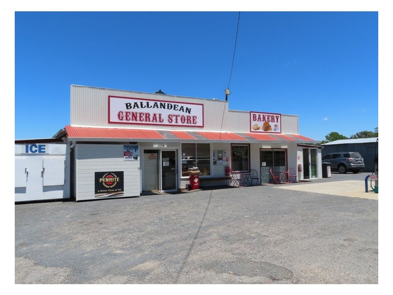 28192 New England Highway, Ballandean QLD 4382