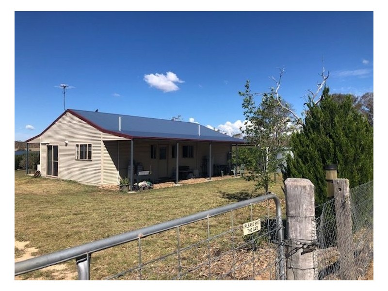 5 Leslie Street, Maryland NSW 4377