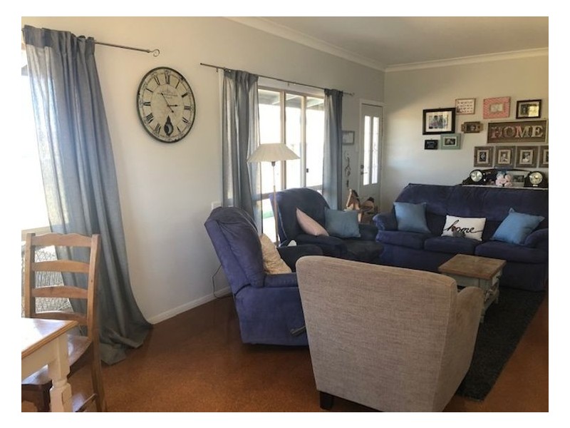 5 Leslie Street, Maryland NSW 4377