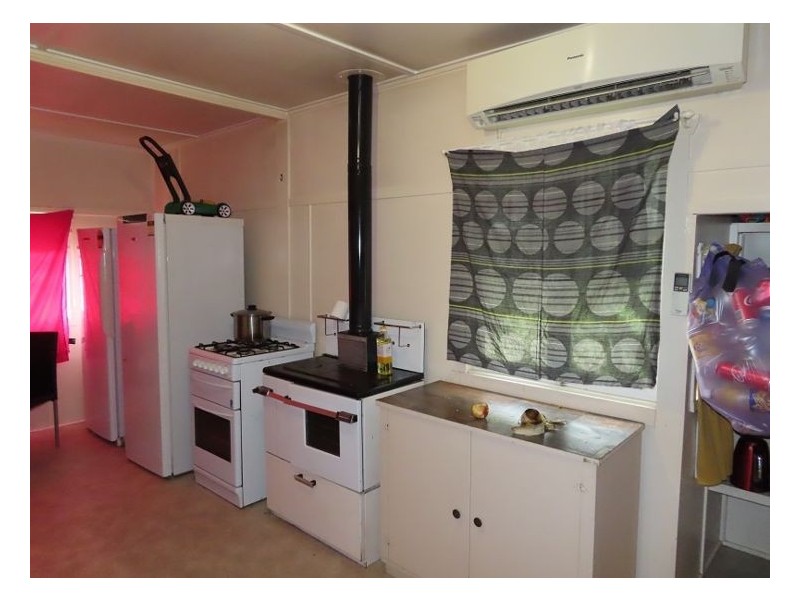 103 Amosfield Road, Stanthorpe QLD 4380