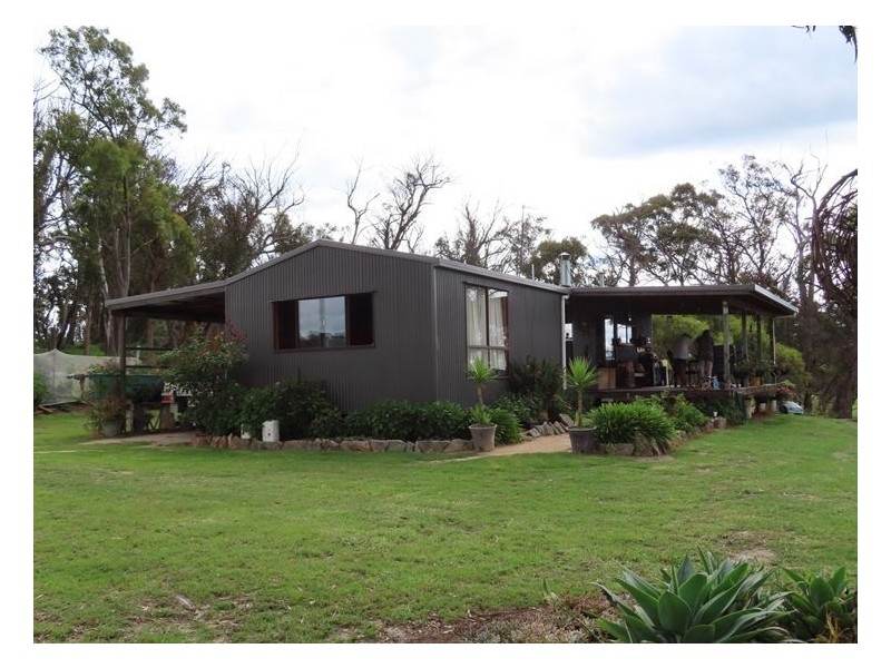 957 Mount Tully Road, Mount Tully QLD 4380