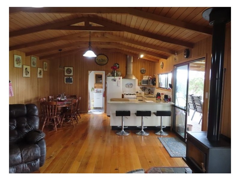 957 Mount Tully Road, Mount Tully QLD 4380