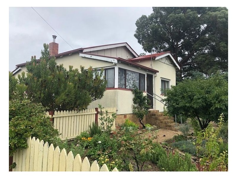 59 Lock Street, Stanthorpe QLD 4380