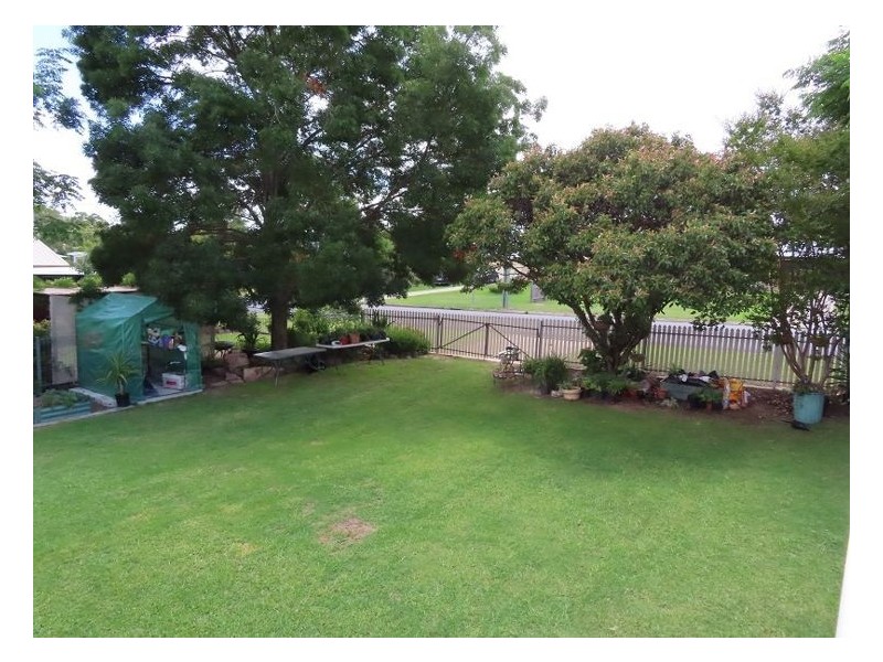 2 Ellevsen Street, Stanthorpe QLD 4380