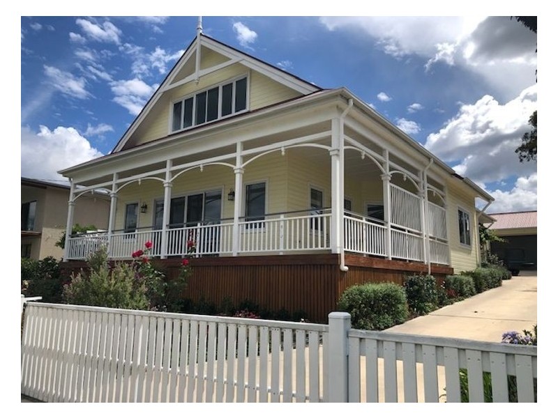 41 Leslie Parade, Stanthorpe QLD 4380