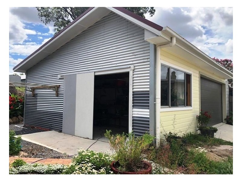 41 Leslie Parade, Stanthorpe QLD 4380