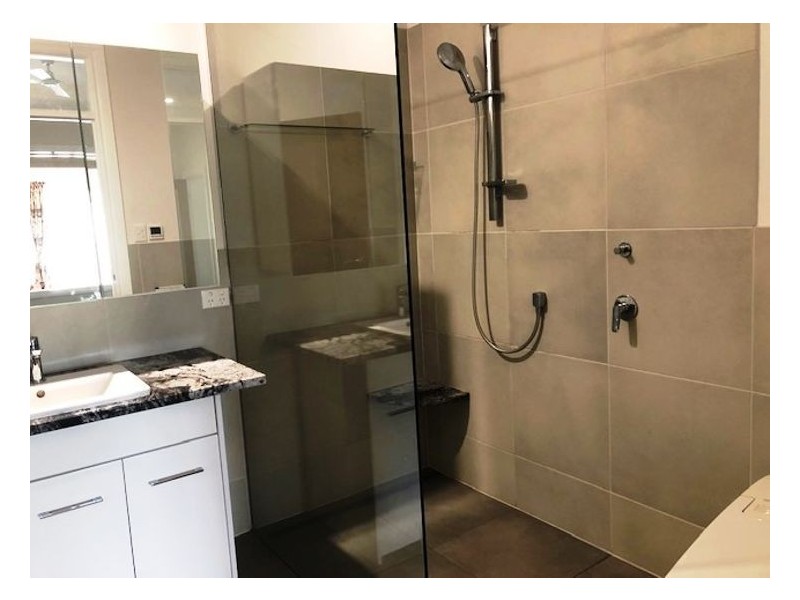 41 Leslie Parade, Stanthorpe QLD 4380