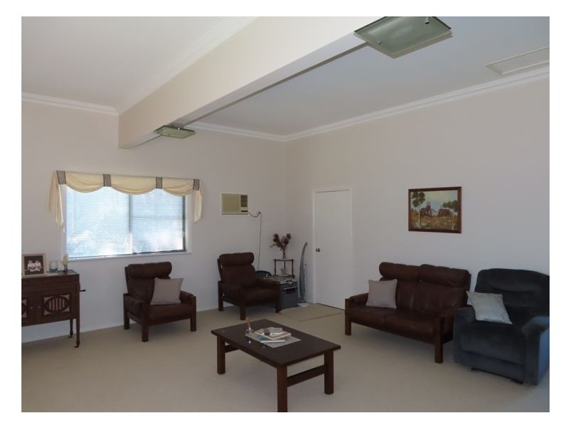 34 Kingston Road, Stanthorpe QLD 4380