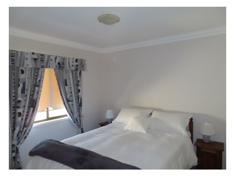 34 Kingston Road, Stanthorpe QLD 4380